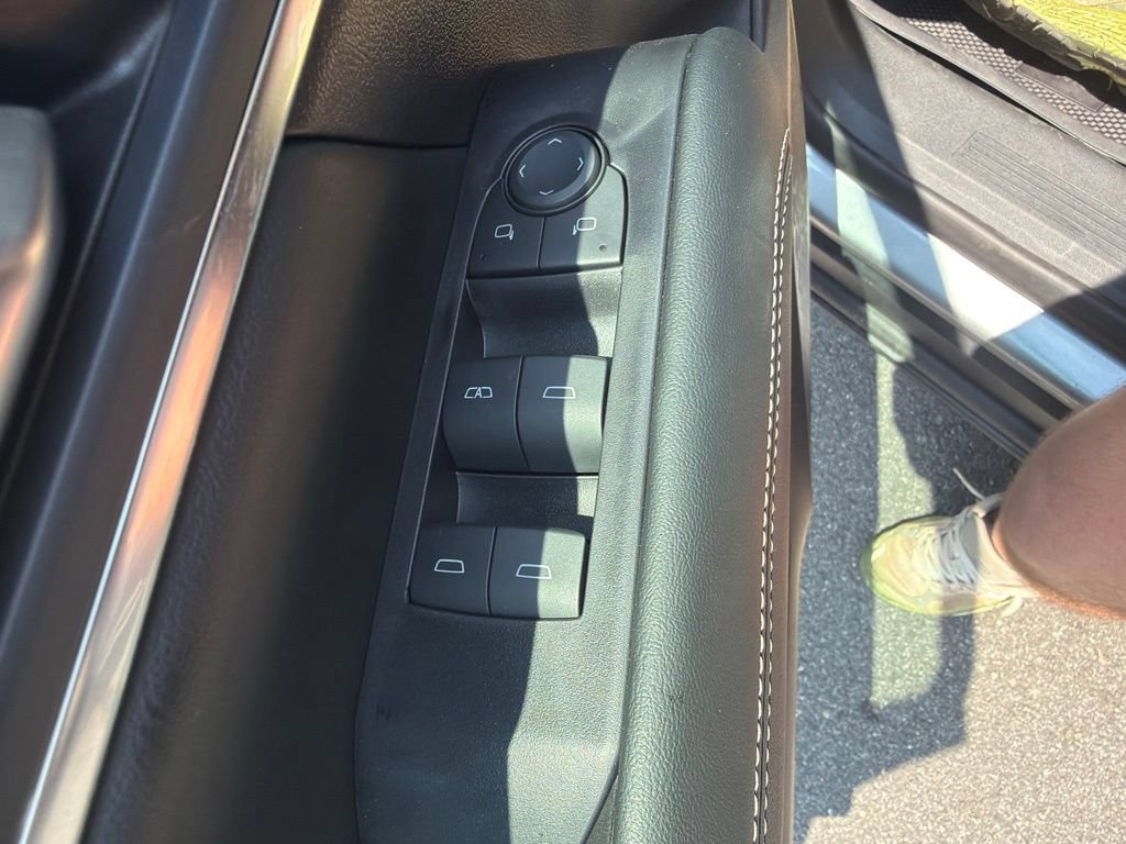 New 2027 GMC Terrain Elevation w/ Elevation Premium Package AWD/4WD image 14