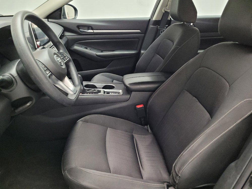 Used 2022 Nissan Altima 2.5 SV image 17