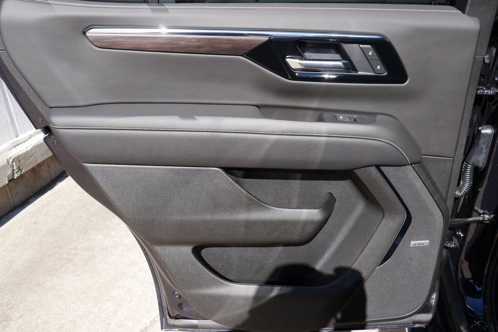 New 2026 Chevrolet Tahoe Premier w/ Sun And Tow Package image 33