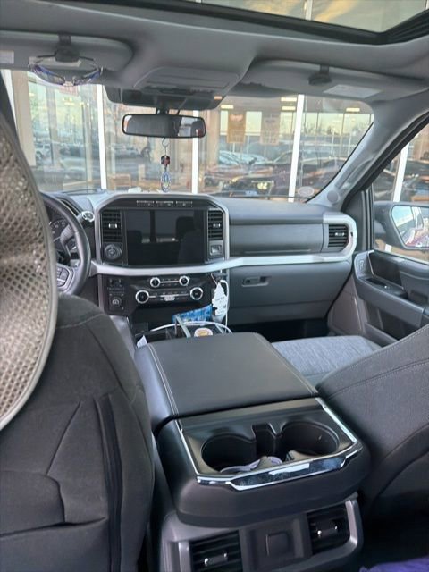 Certified 2022 Ford F150 XLT w/ Equipment Group 302A High image 25