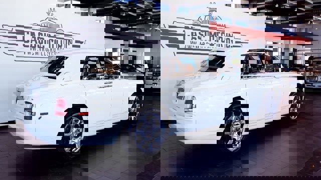 Used 2010 Rolls-Royce Phantom Sedan image 7