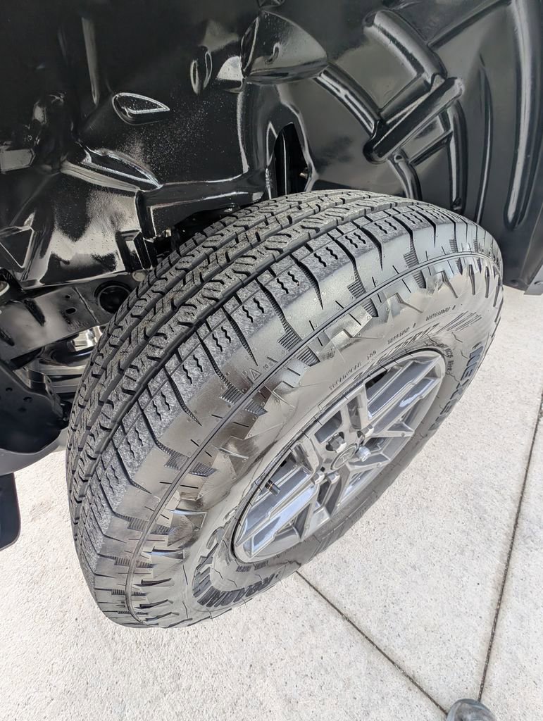 Used 2024 Jeep Wrangler Sport S image 41