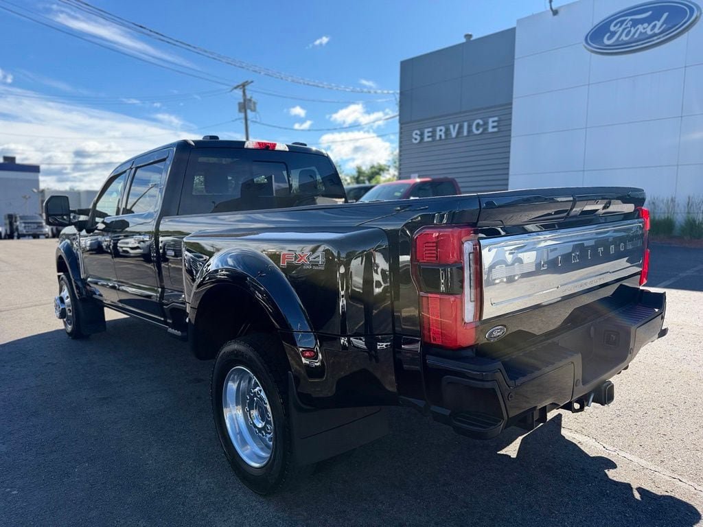 Used 2024 Ford F450 Limited w/ FX4 Off-Road Package AWD/4WD image 4