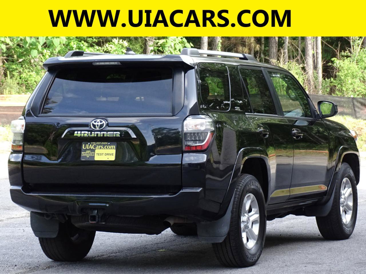 Used 2024 Toyota 4Runner SR5 RWD image 9