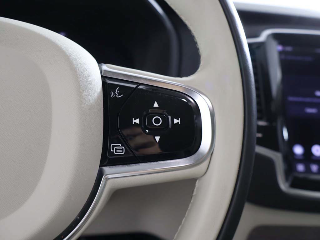 Used 2024 Volvo XC90 T8 Plus w/ Protection Package Premier AWD/4WD image 51