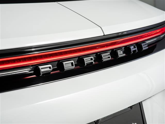 New 2026 Porsche Panamera Turbo image 34