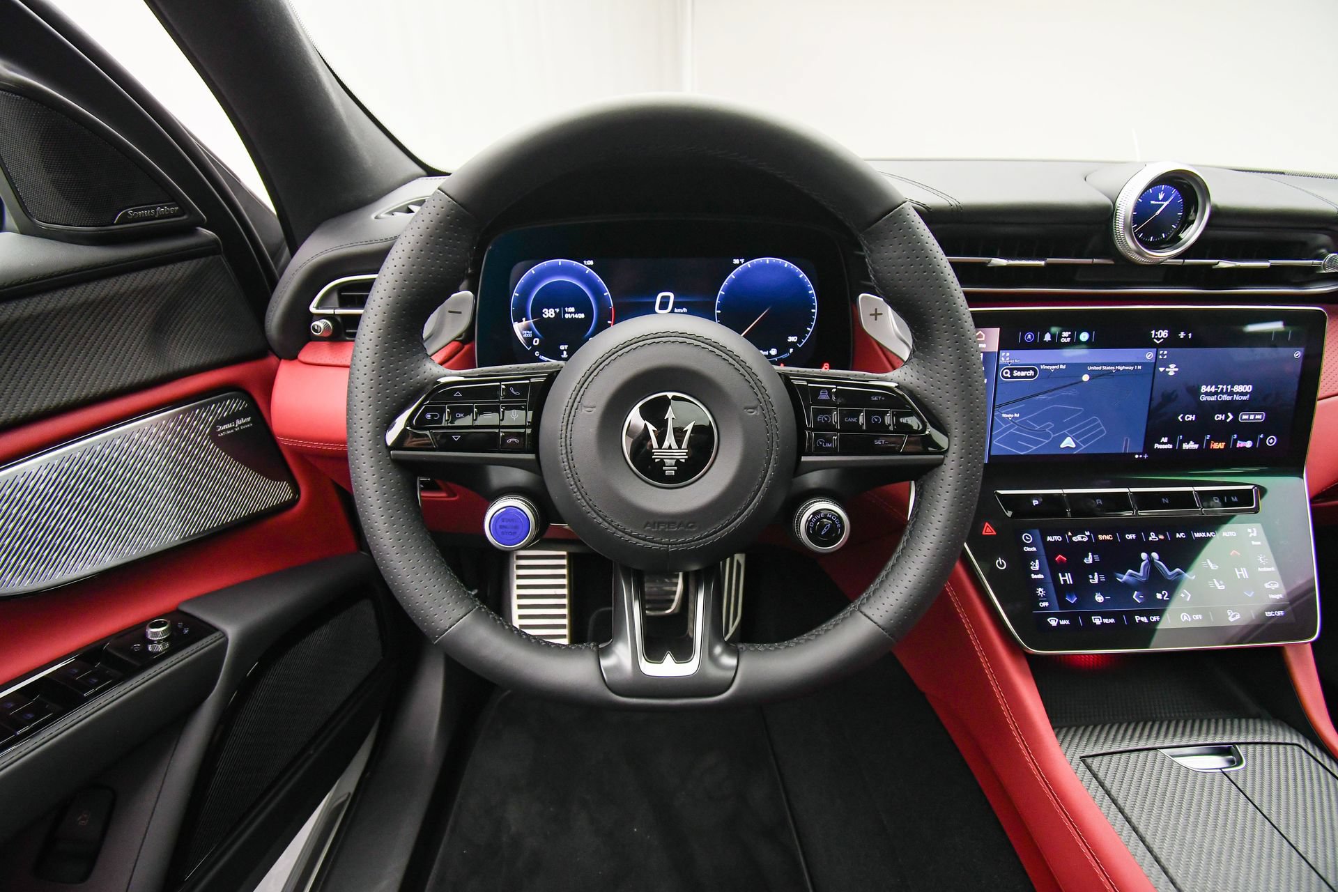 Used 2025 Maserati Grecale Modena AWD/4WD image 14