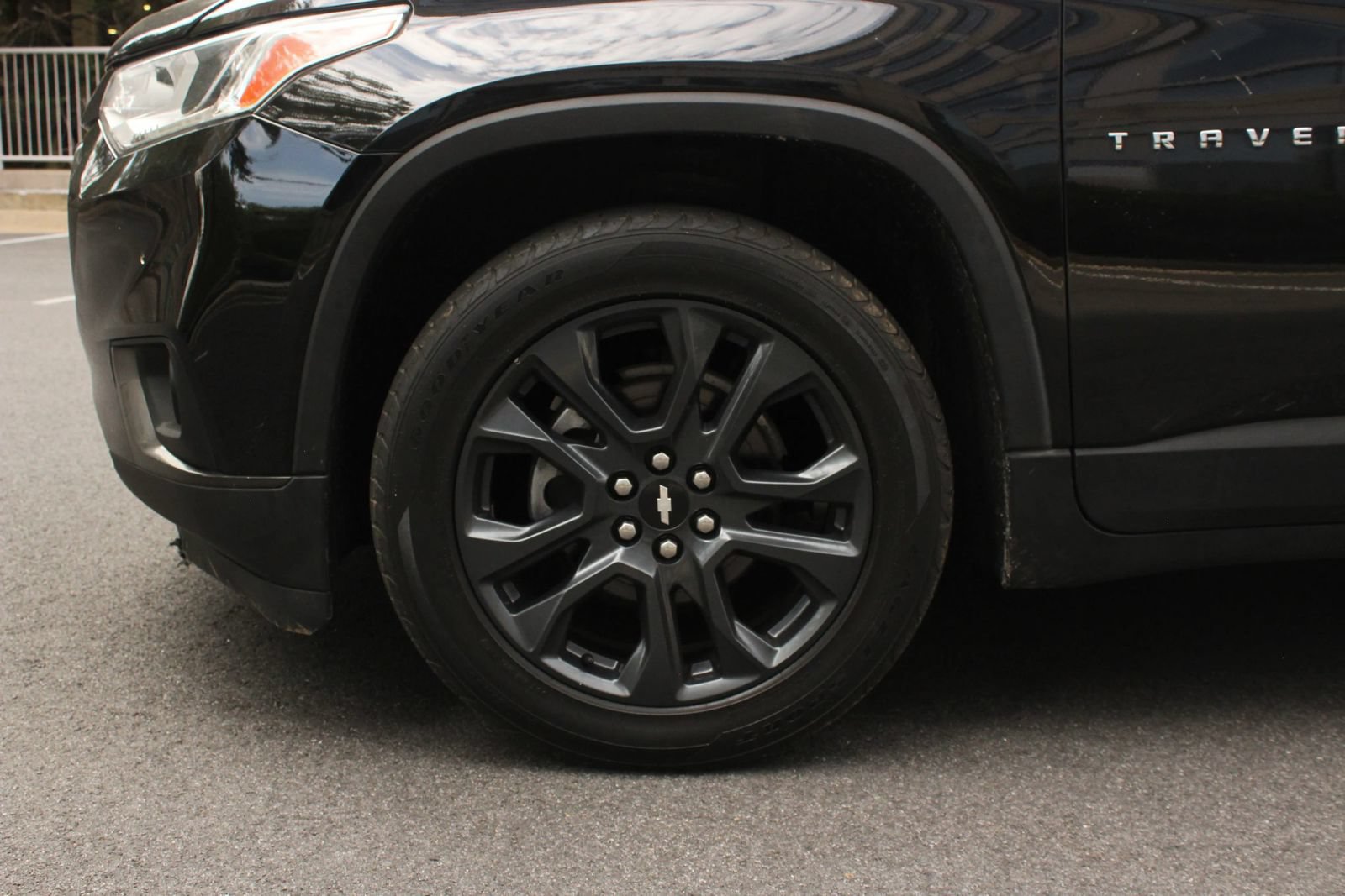 Used 2019 Chevrolet Traverse RS AWD/4WD image 11