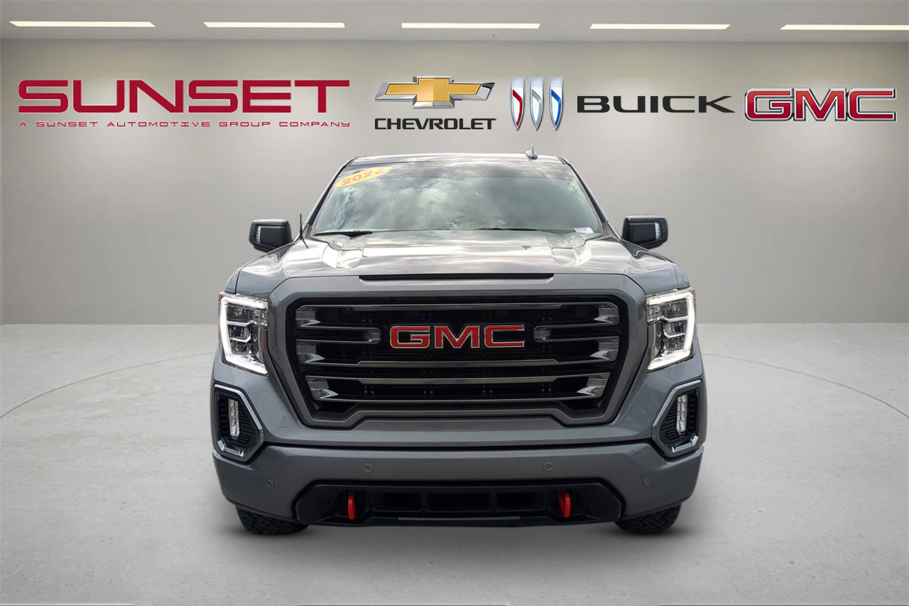 Certified 2022 GMC Sierra 1500 AT4 w/ AT4 Premium Package image 2
