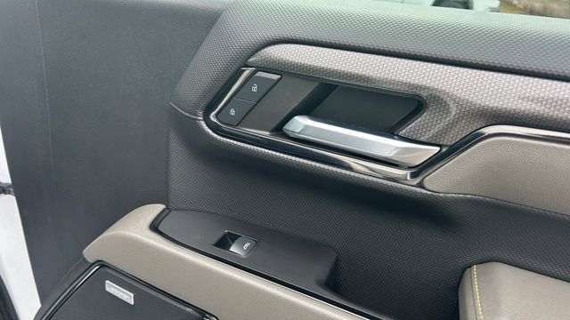 Used 2023 Chevrolet Silverado 1500 ZR2 w/ Technology Package image 49