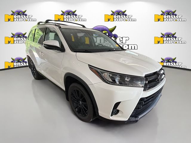 Used 2019 Toyota Highlander XLE AWD/4WD image 3