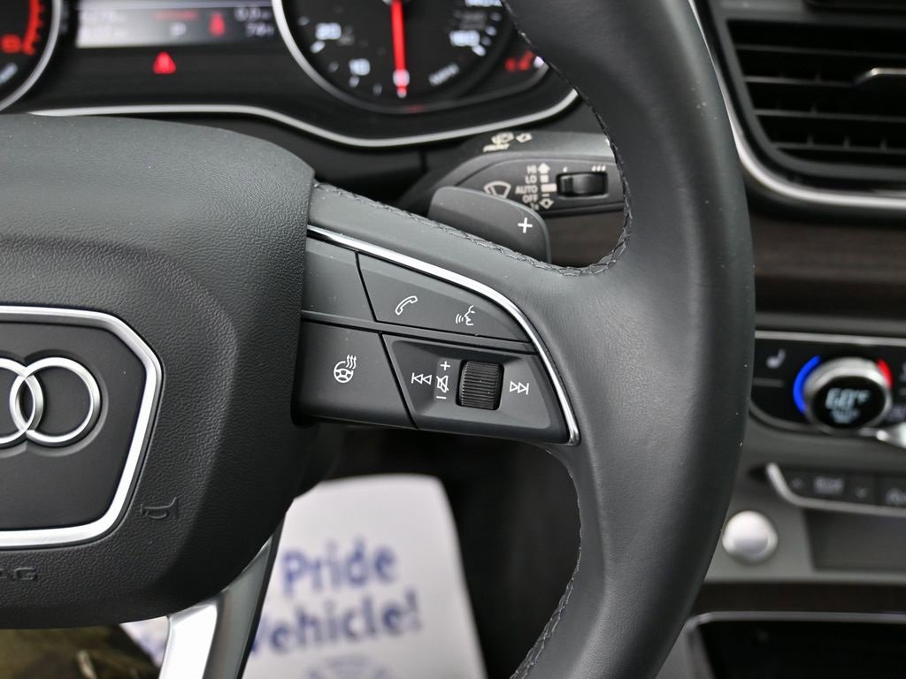 Used 2024 Audi Q5 2.0T Premium w/ Convenience Package image 19