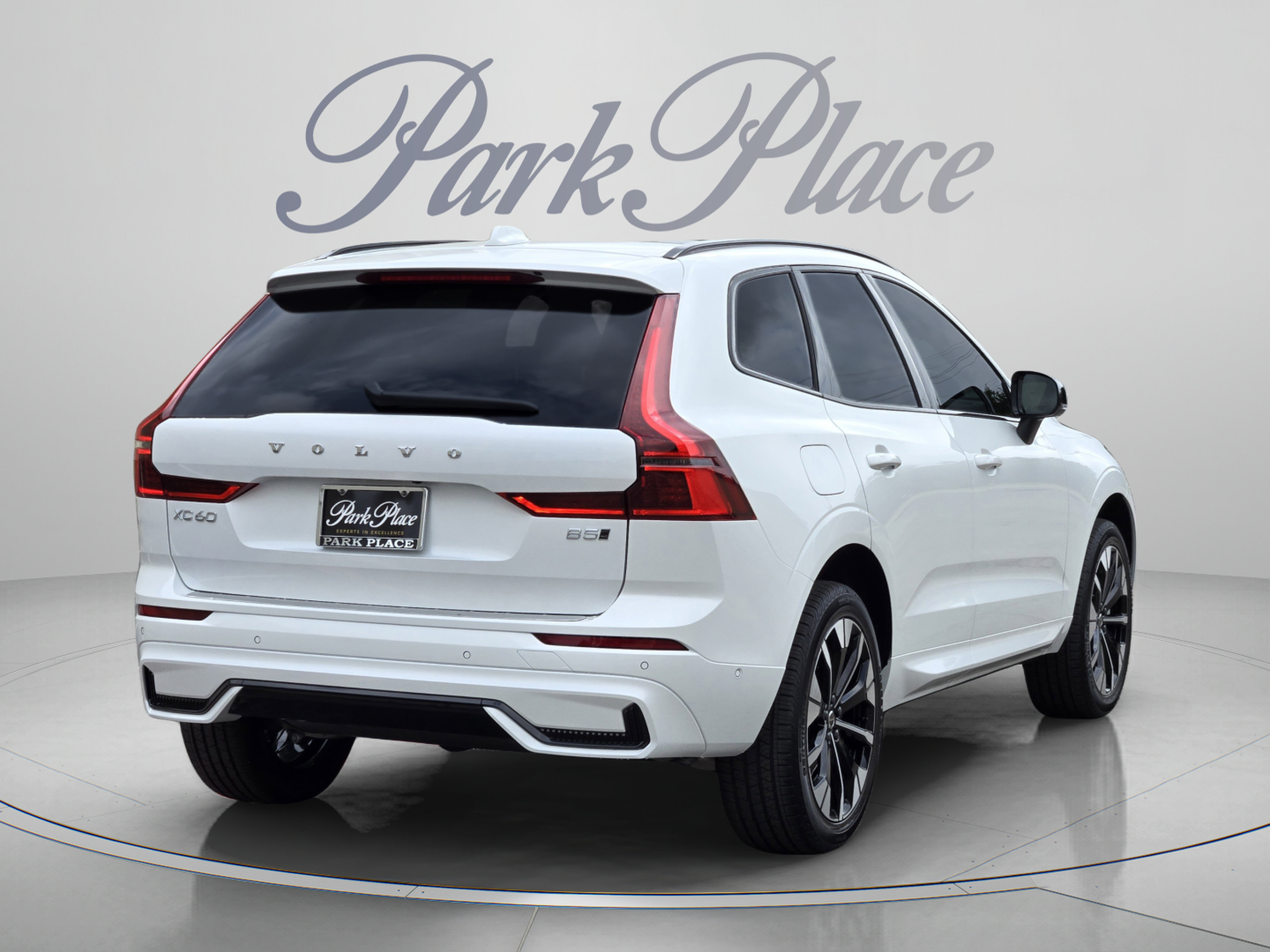 Used 2026 Volvo XC60 B5 Plus w/ Protection Package Premier AWD/4WD image 6
