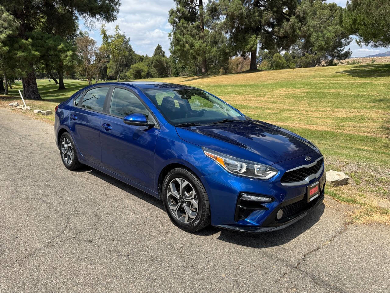 Used 2021 Kia Forte LXS FWD image 2