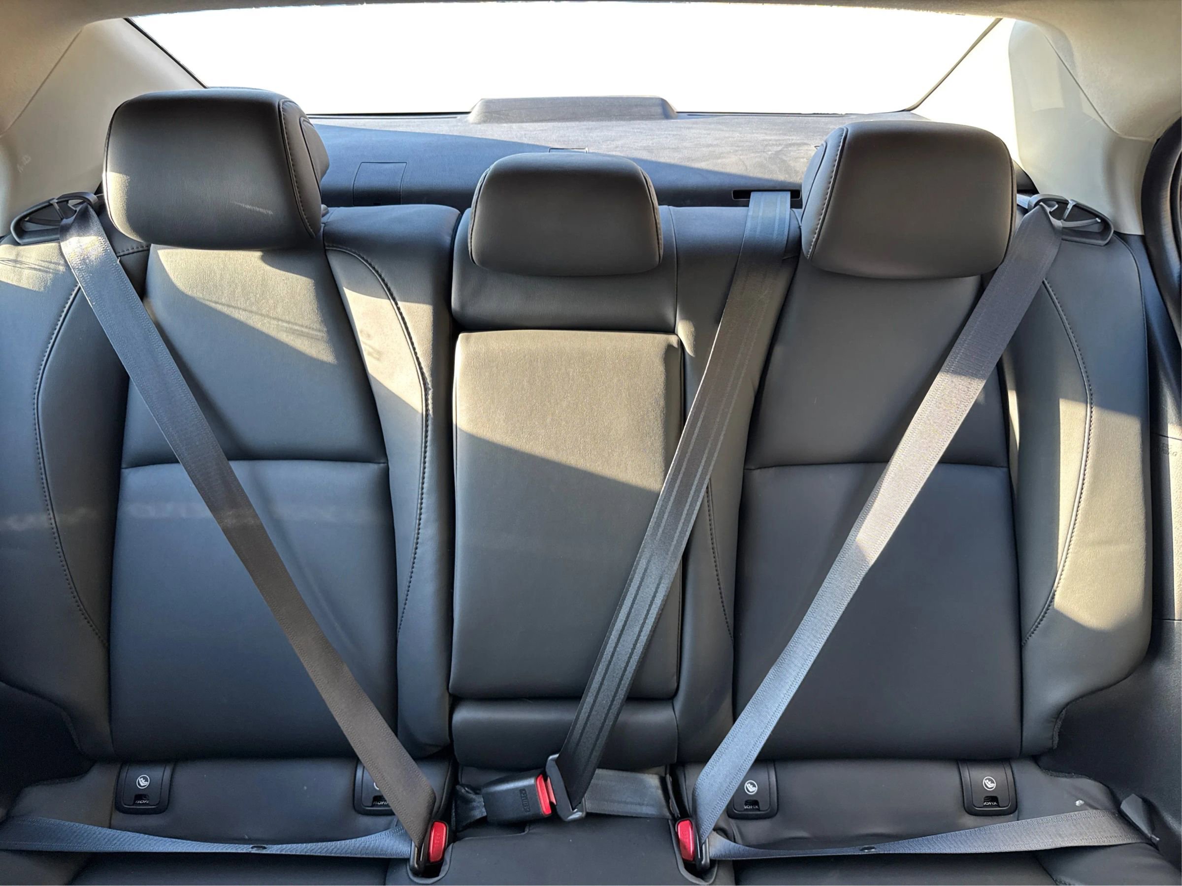 Used 2023 MAZDA MAZDA3 s image 17