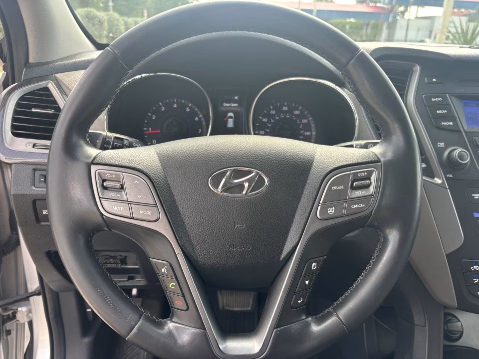Used 2013 Hyundai Santa Fe Sport 2.0T AWD/4WD image 26