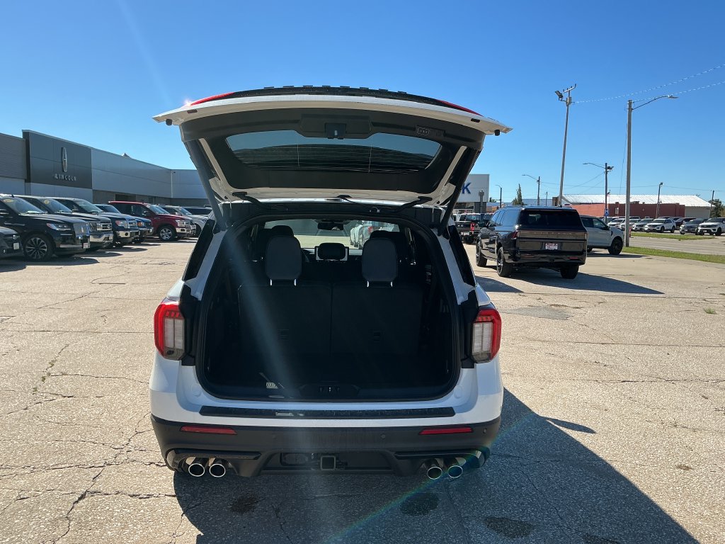 New 2027 Ford Explorer ST w/ Sun And Sound Package AWD/4WD image 23