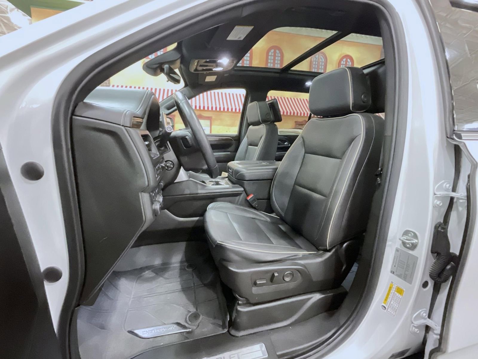 Certified 2023 Chevrolet Tahoe Premier w/ Advanced Technology Package image 10