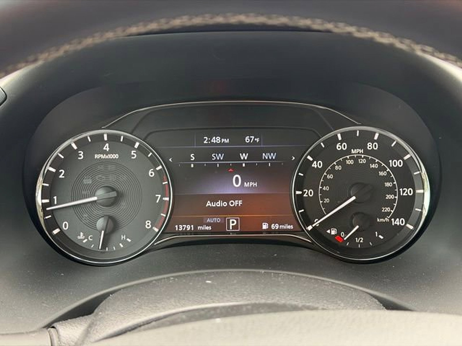 Used 2024 INFINITI QX80 Premium Select w/ Cargo Package AWD/4WD image 14