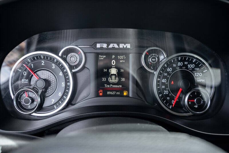 Used 2020 RAM 1500 Big Horn RWD image 12