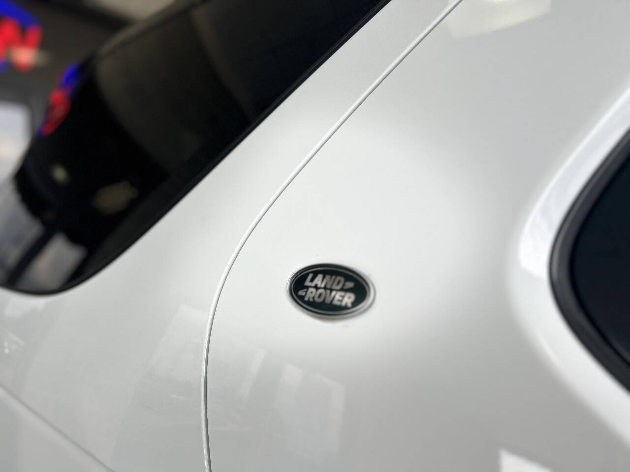 Used 2019 Land Rover Discovery HSE Luxury AWD/4WD image 20