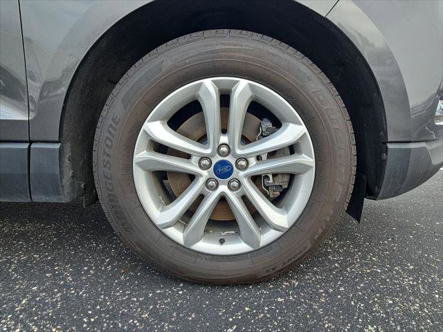 Used 2019 Ford Edge SEL w/ Equipment Group 201A image 27