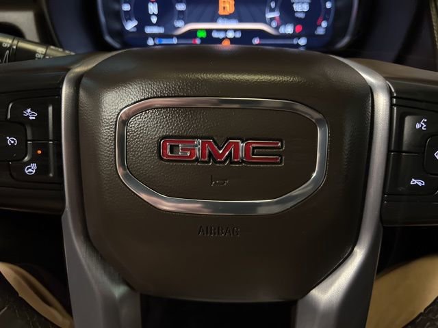 Used 2023 GMC Yukon XL SLT w/ SLT Luxury Package image 43