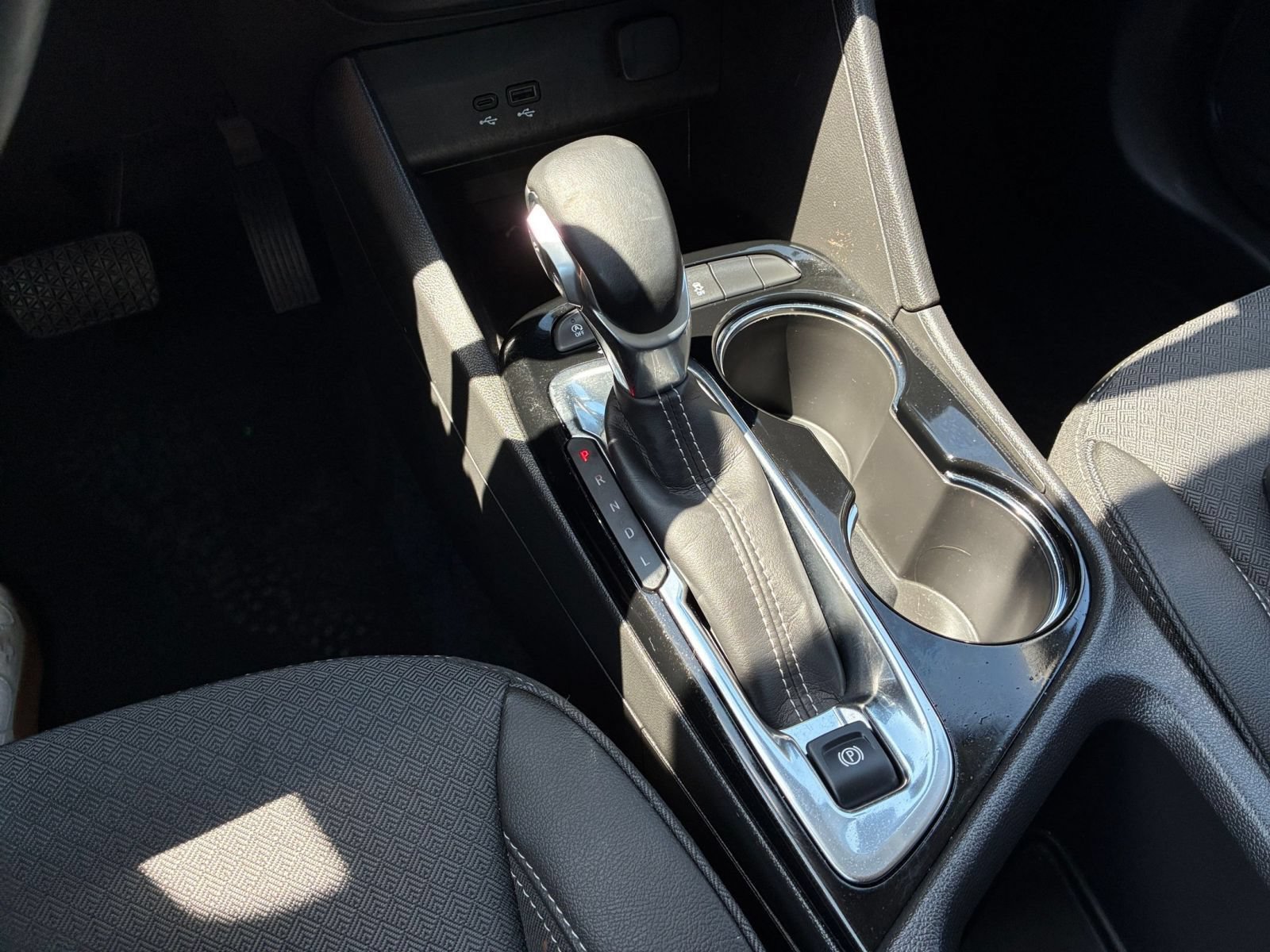 Used 2026 Buick Encore GX Preferred FWD image 40