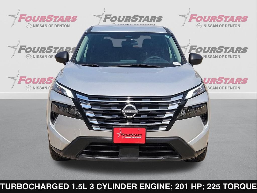 Used 2024 Nissan Rogue S FWD image 10