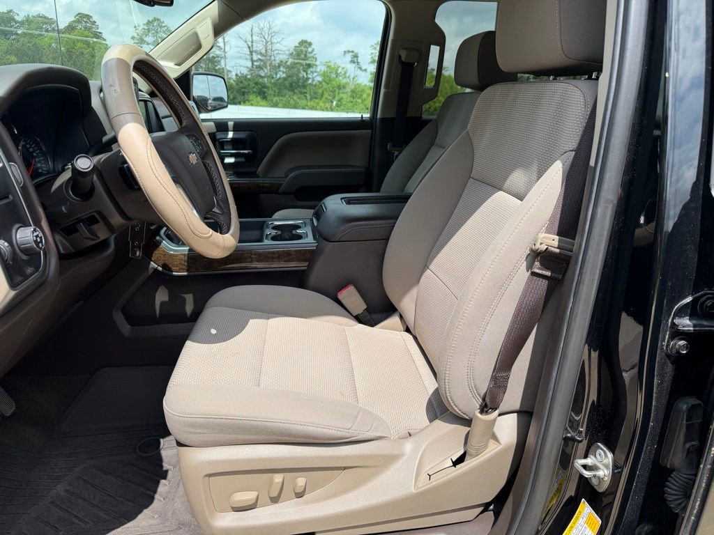 Used 2018 Chevrolet Silverado 1500 LT w/ Texas Edition RWD image 10