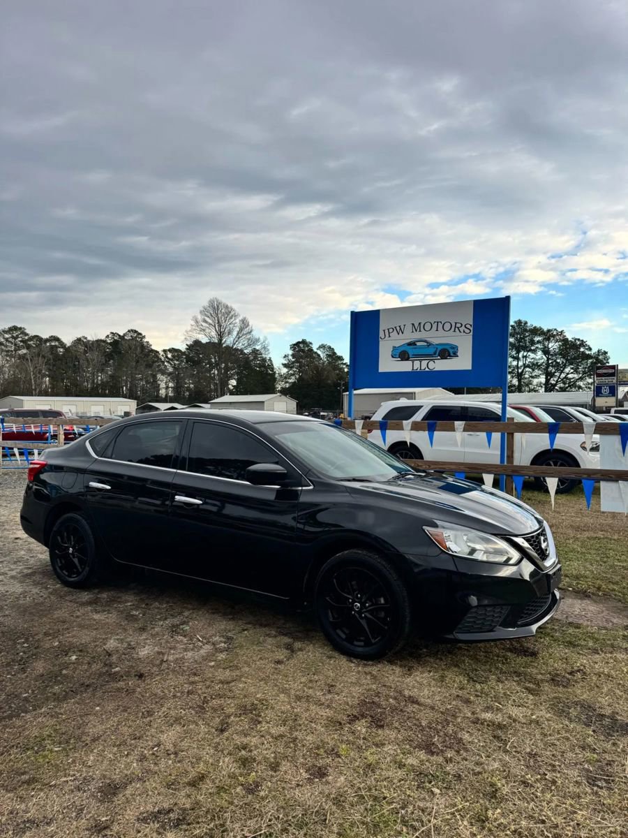 Used 2018 Nissan Sentra S w/ S Midnight Style Package