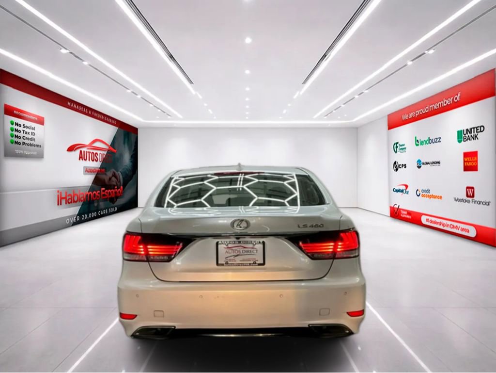 Used 2016 Lexus LS 460 w/ Comfort Package RWD image 7