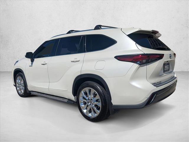 Used 2021 Toyota Highlander Limited image 9
