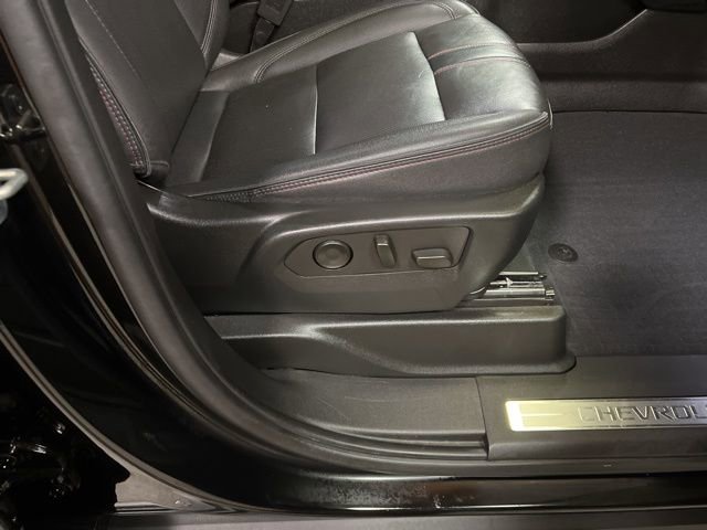 Used 2023 Chevrolet Suburban RST w/ Luxury Package image 70