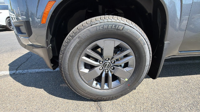 New 2026 Nissan Frontier SV w/ Tow Package AWD/4WD image 10