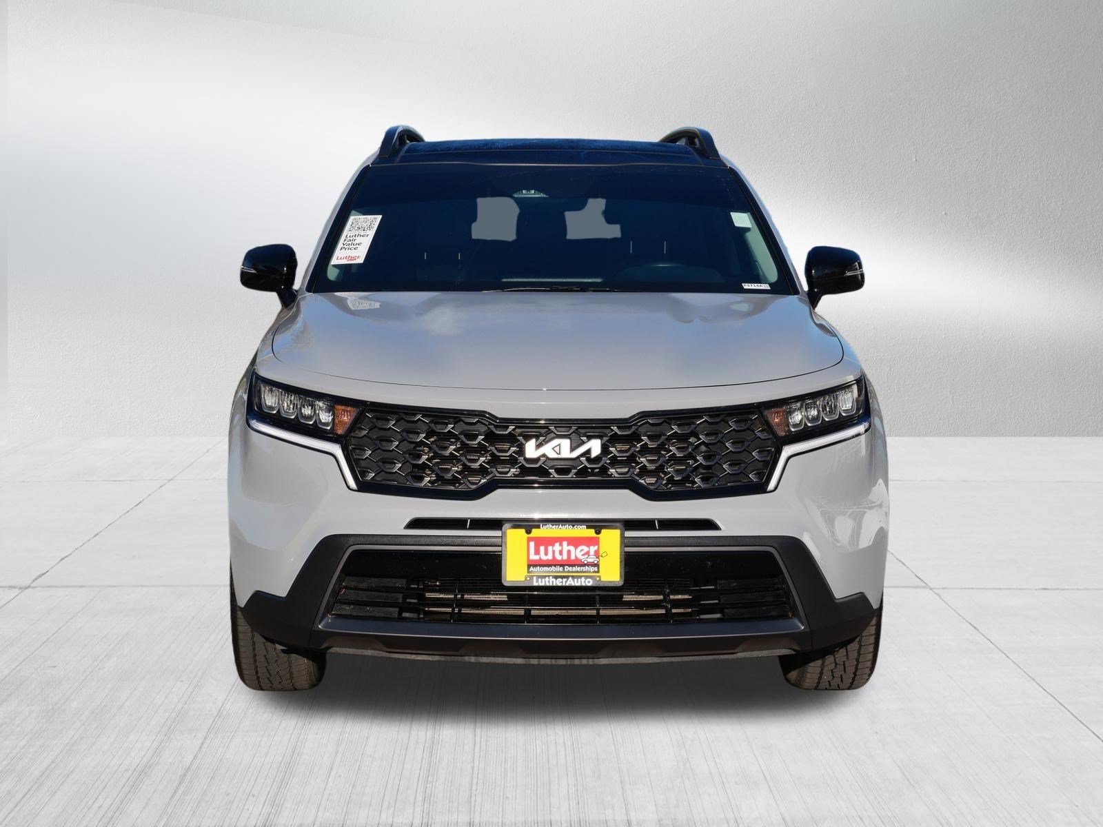 Used 2023 Kia Sorento S w/ Panoramic Sunroof Package AWD/4WD image 2