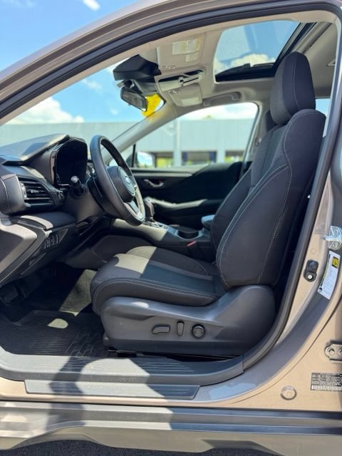 Used 2024 Subaru Outback Premium AWD/4WD image 9