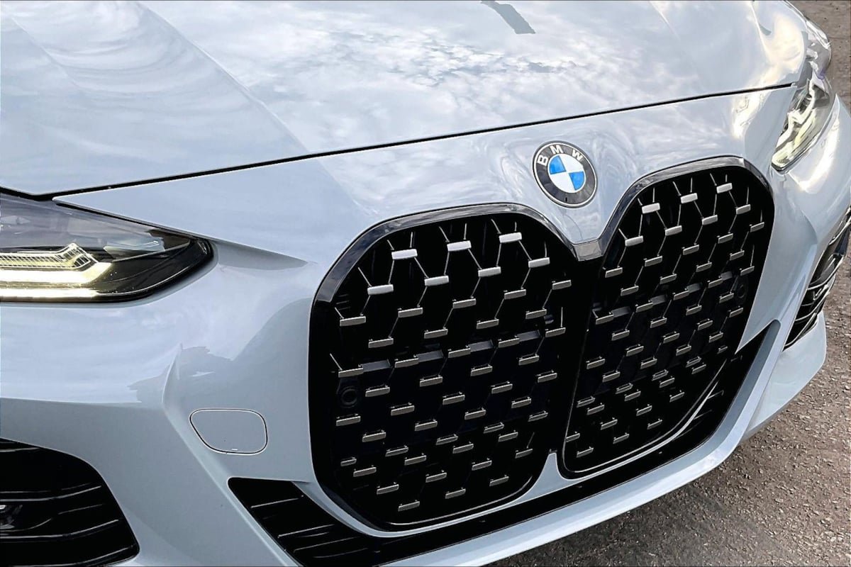 Used 2022 BMW 430i Coupe w/ M Sport Package RWD image 24