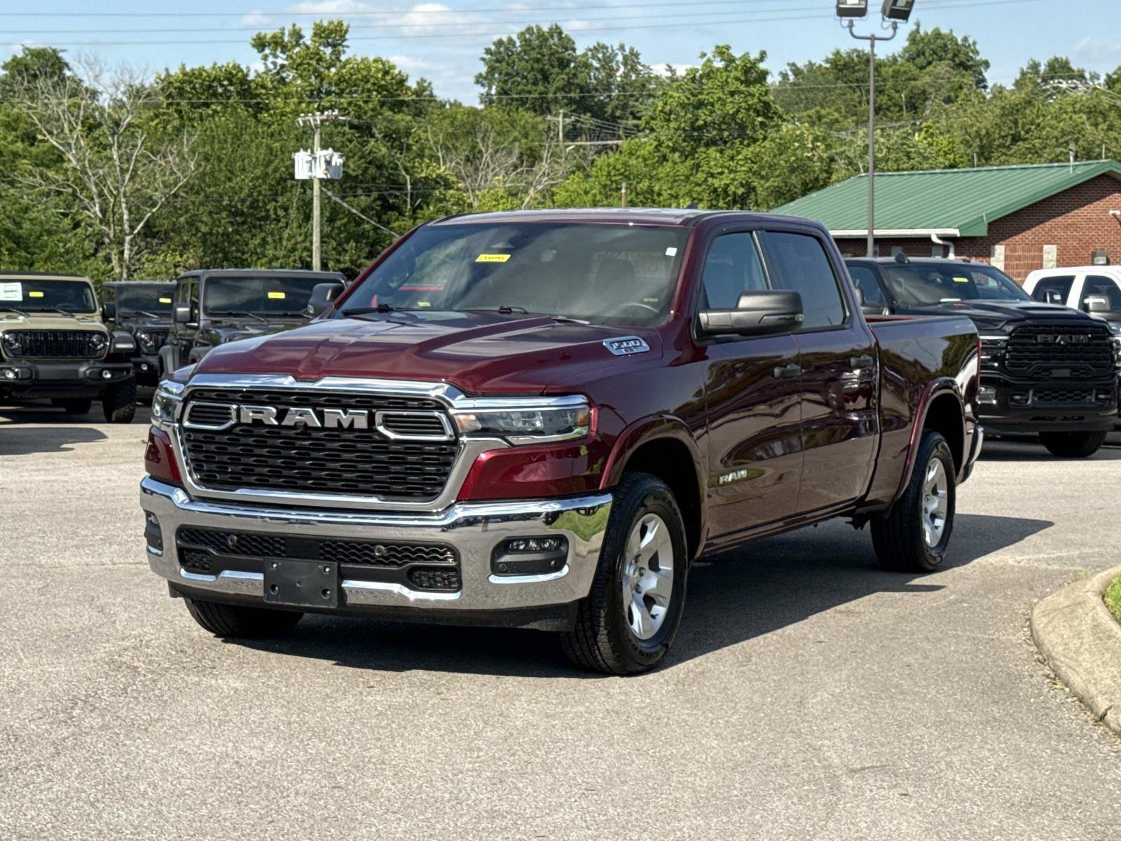 Certified 2025 RAM 1500 Big Horn AWD/4WD image 5