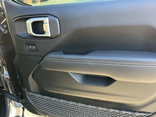 Used 2023 Jeep Wrangler Unlimited Sahara w/ Cold Weather Group image 26