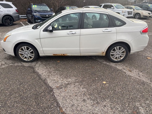 Used 2011 Ford Focus SEL w/ 301A Rapid Spec Order Code image 9