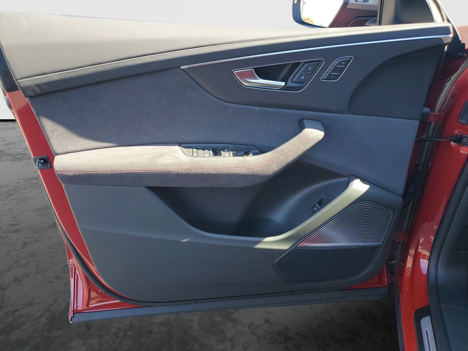 New 2025 Audi RS Q8 performance image 22