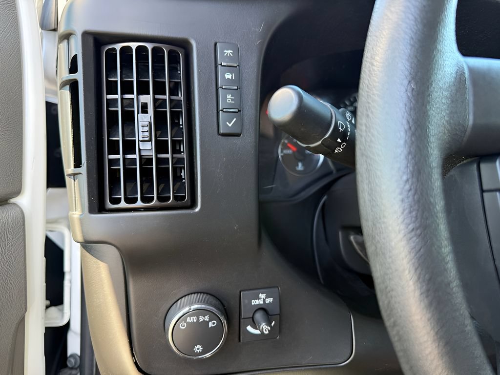 Used 2023 GMC Savana 2500 w/ Driver Convenience Package RWD image 16
