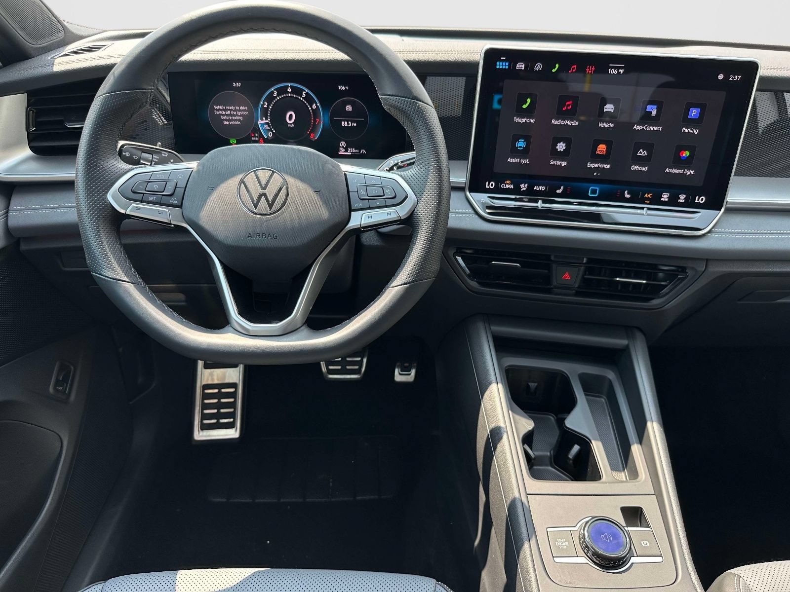 Certified 2026 Volkswagen Tiguan SE R-Line AWD/4WD image 8