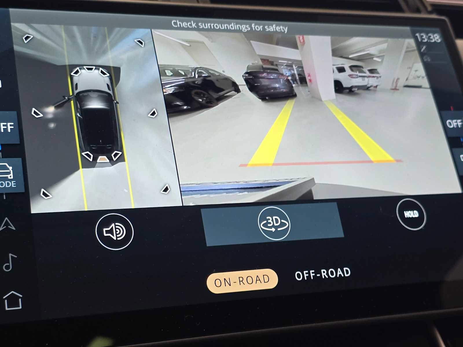 New 2026 Land Rover Range Rover Velar Dynamic SE image 29