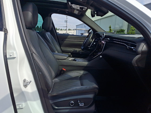 Certified 2024 Maserati Grecale Modena AWD/4WD image 27