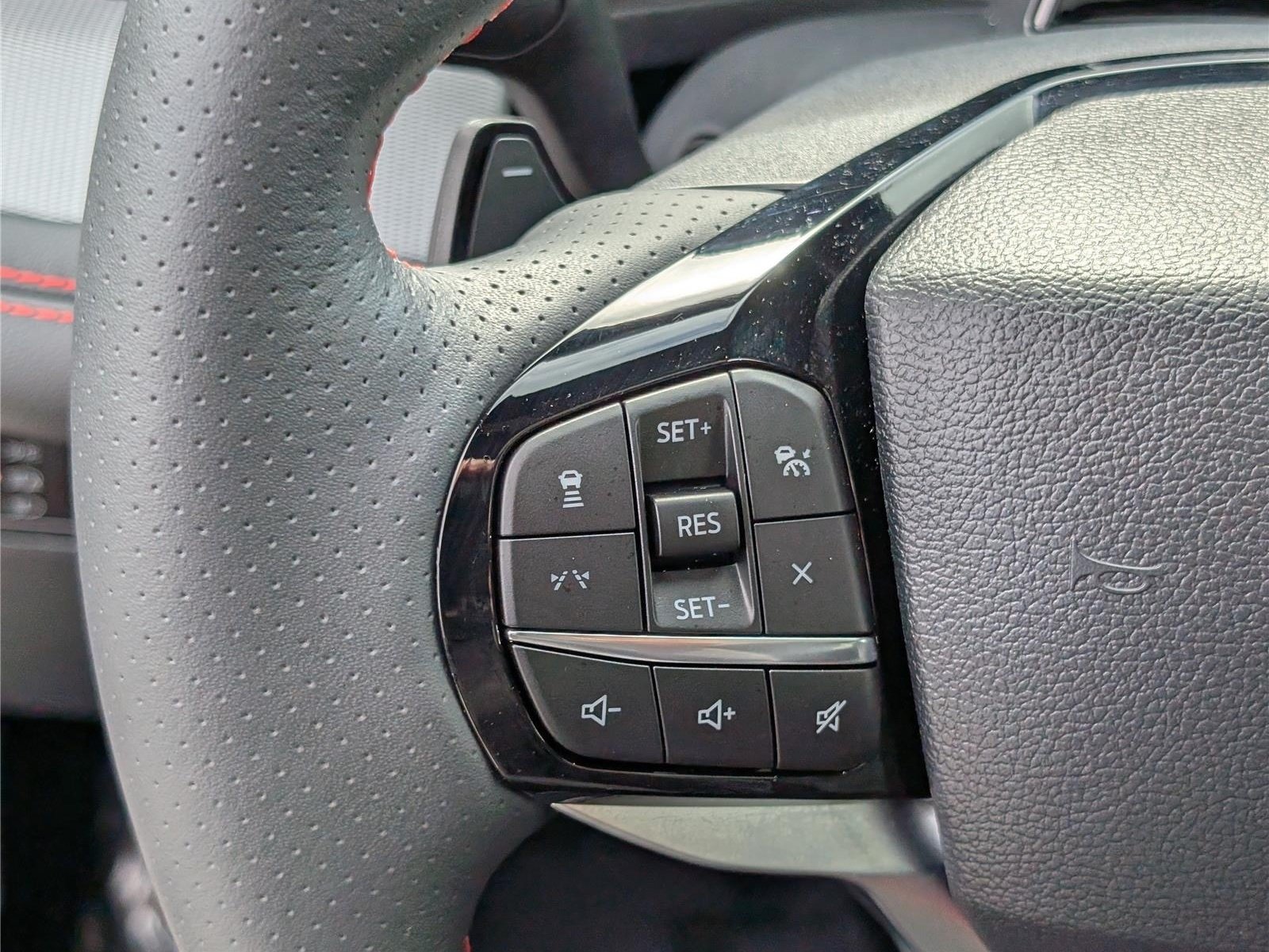 Used 2025 Ford Explorer ST w/ Sun And Sound Package AWD/4WD image 26