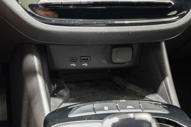 Used 2024 Buick Envista Avenir FWD image 21
