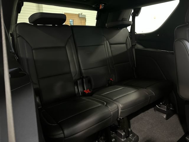 Used 2026 GMC Yukon Denali w/ Denali Reserve Package AWD/4WD image 31