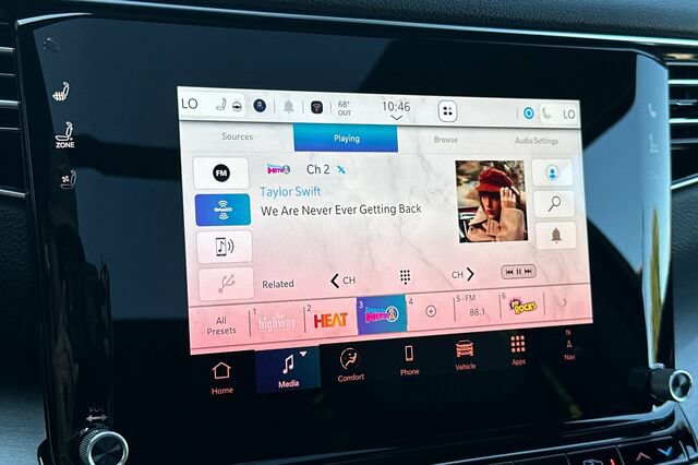New 2025 Jeep Wagoneer Series II w/ Convenience Group I AWD/4WD image 15
